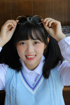 强奷漂亮的女教师完整版电影
